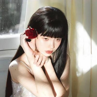 完蛋！我被桃花包围了